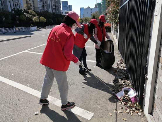 说明: D:\desktop\2020网上办公\信息发布上报\20200316“抗疫保开学，我是急先锋”通讯稿\第四支部3.jpg
