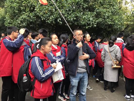 说明: D:\desktop\（新闻稿）八年级读书走天下绍兴之行\845344112076604005.jpg