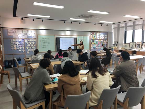 说明: E:\教科室相关工作\教科室\教师培训\2018下\教研组\综合组\综合组第一次校本培训(1)\培训照片\5c7663e945b037efc7b1b232710ecab.jpg