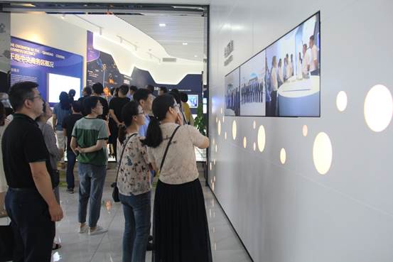 说明: C:\Users\Administrator\Desktop\伍青松已审核2020年7月1日关于七月份主题党日活动--李枫\2020年7月1日关于七月份主题党日活动的照片-2.JPG
